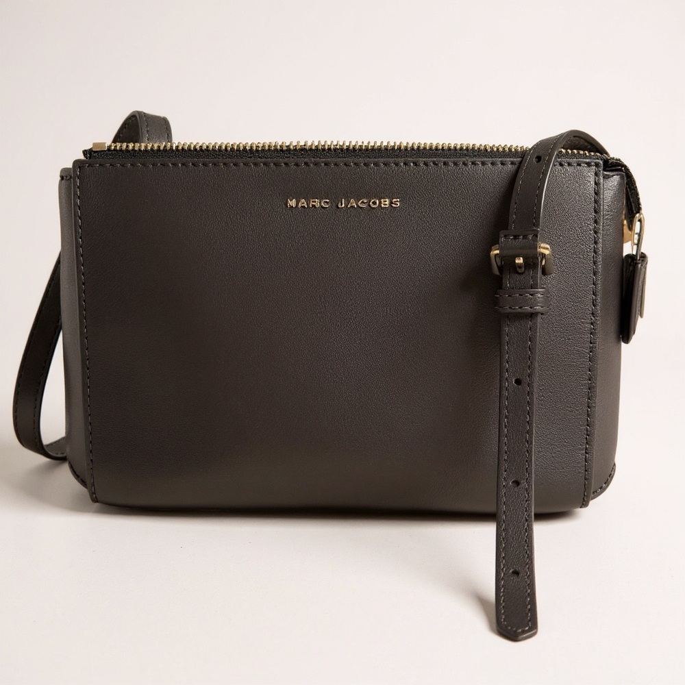 Marc Jacobs Commuter Leather Crossbody Black Adjustable Strap Everyday Bag